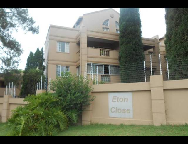 2 BEDROOM TOWNHOUSE FOR SALE IN VORNA VALLEY